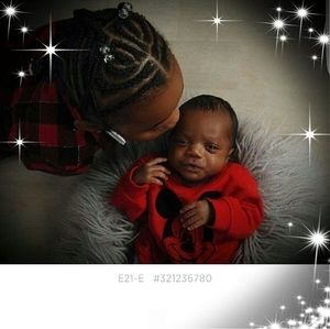 Meet your Posher, Nikki